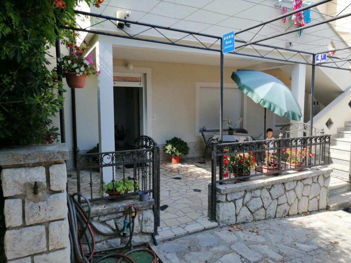 Lina At The Best Krk Town Exterior photo